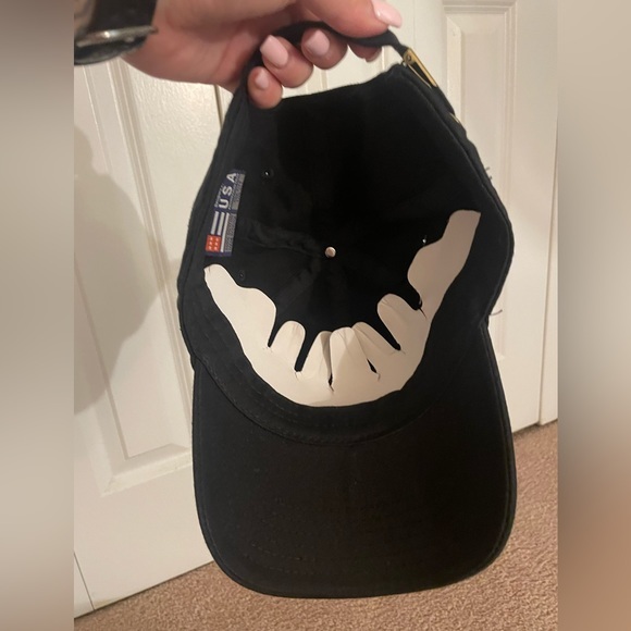 RAINBOW Spaceship Black Baseball Hat NWT - Picture 3 of 4